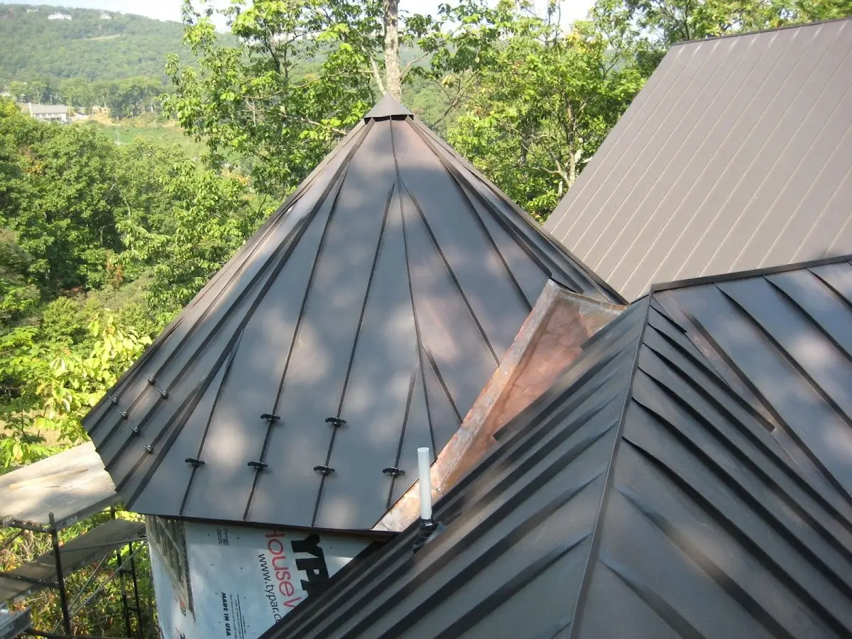 Professional Roof Tarp Installation by Craftsman Roofing in Newtown